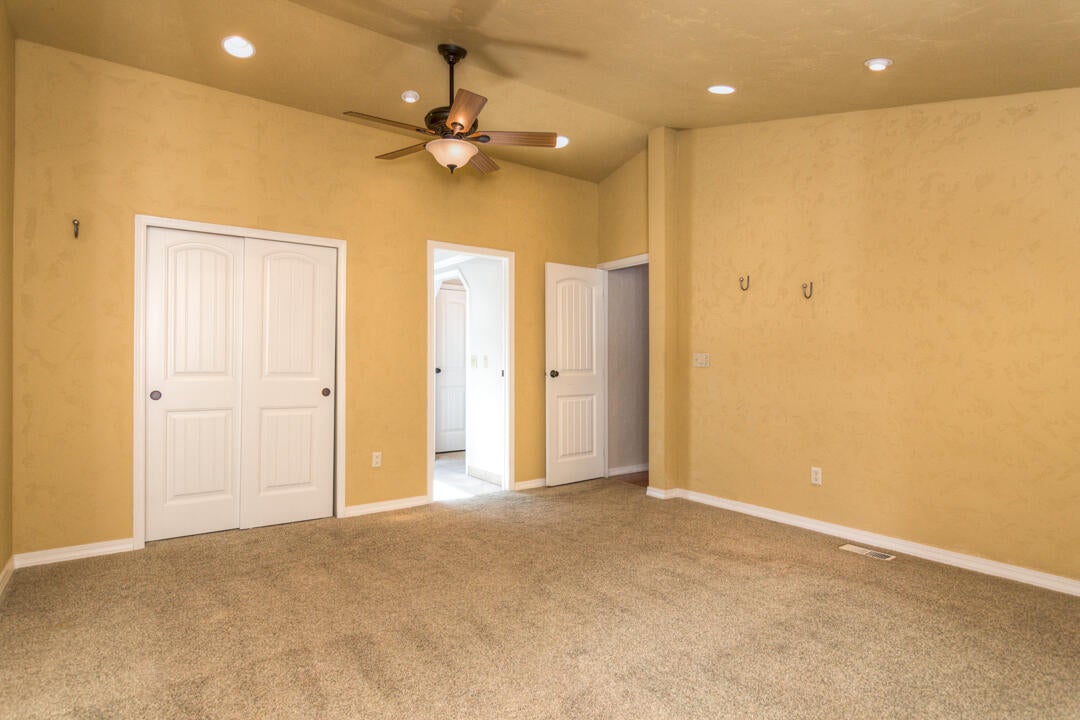 16879 Covina Road Bend, OR 97707 - Photo 22 of 46 20