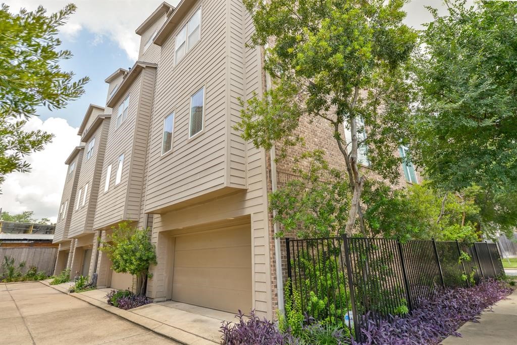 1807 West Webster Street Houston, TX 77006 - Photo 37 of 45