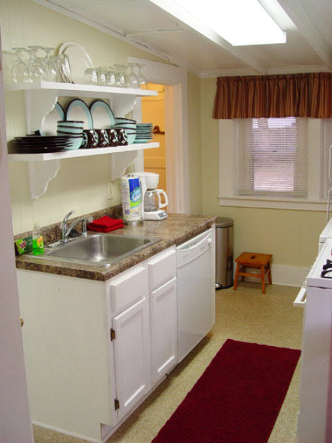 107 George Street Fairhope, AL 36532 - Photo 11 of 20 Kitchen left