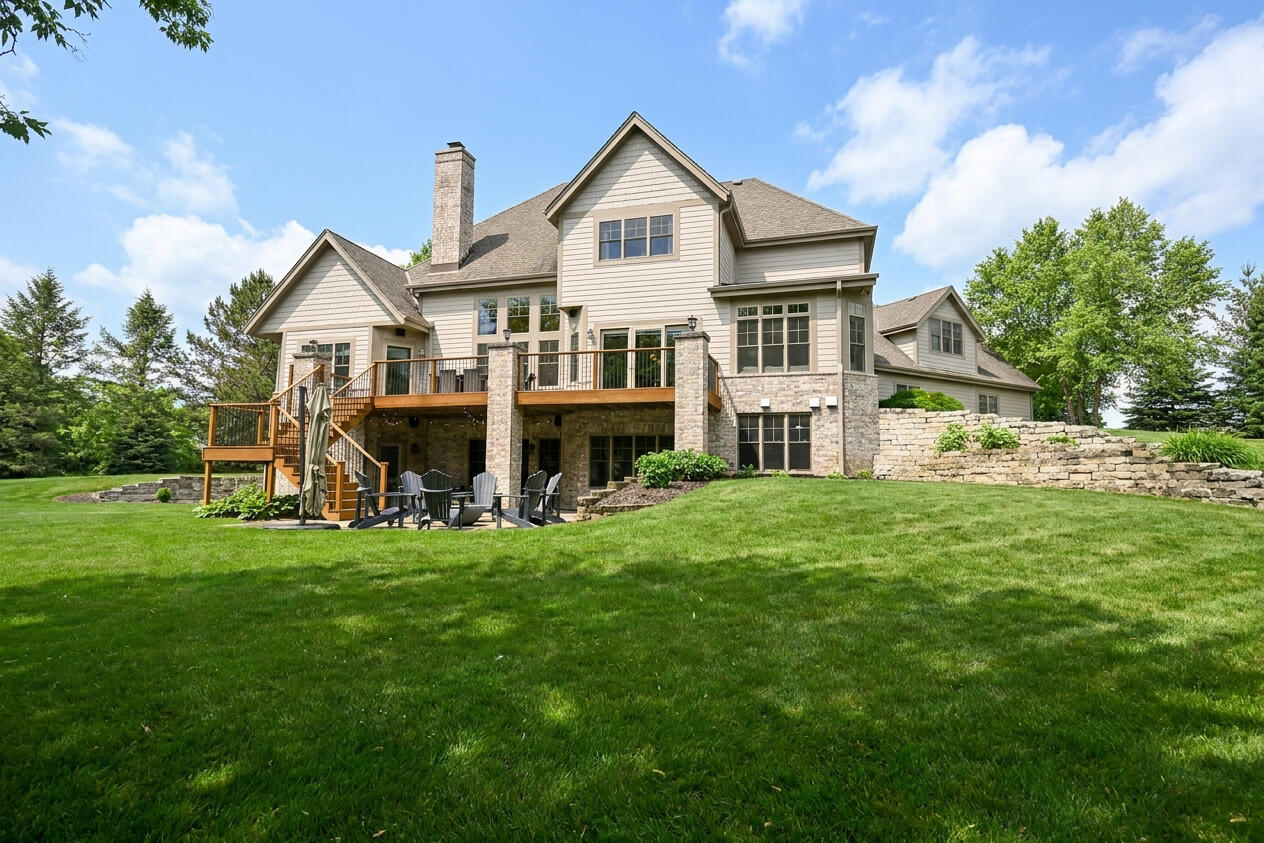 14165 North Pine Bluff Road Mequon, WI 53097 - Photo 53 of 60 DZ14165-56
