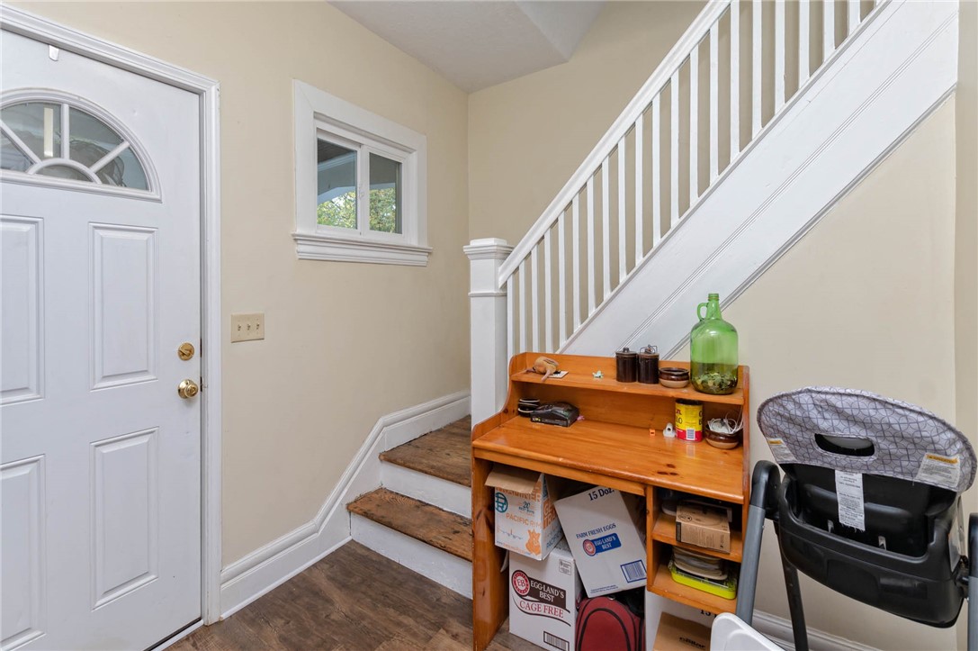 215 Spruce Avenue Rochester, NY 14611 - Photo 15 of 36