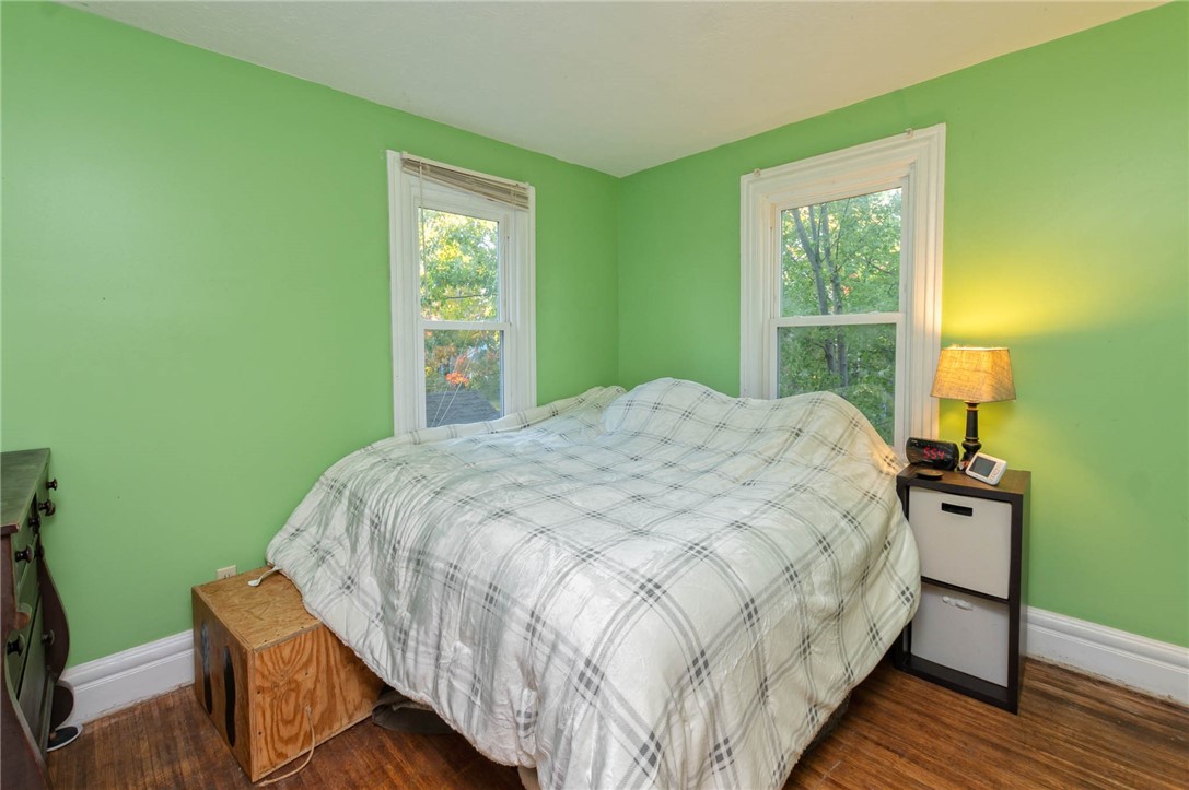 215 Spruce Avenue Rochester, NY 14611 - Photo 17 of 36