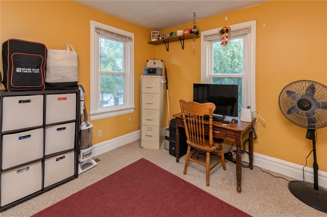 215 Spruce Avenue Rochester, NY 14611 - Photo 19 of 36