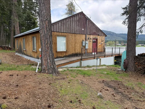 $450,000 | 408531 State Rte 20, Cusick, WA 99119