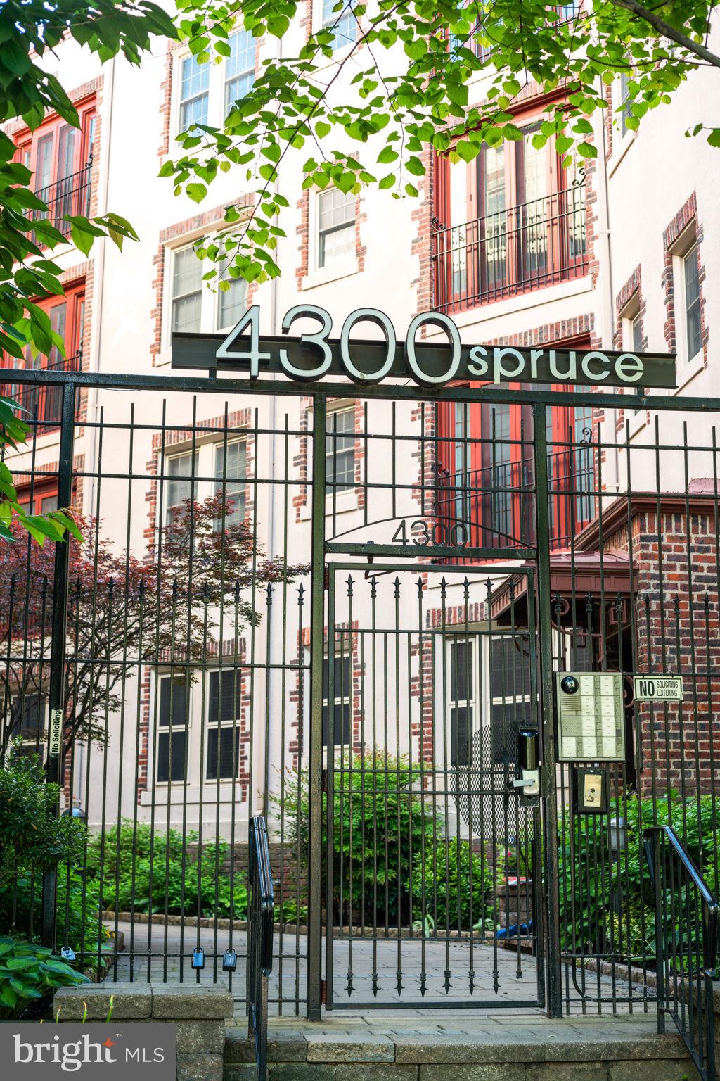 4300 Spruce Street, Unit C306 Philadelphia, PA 19104 - Photo 2 of 24