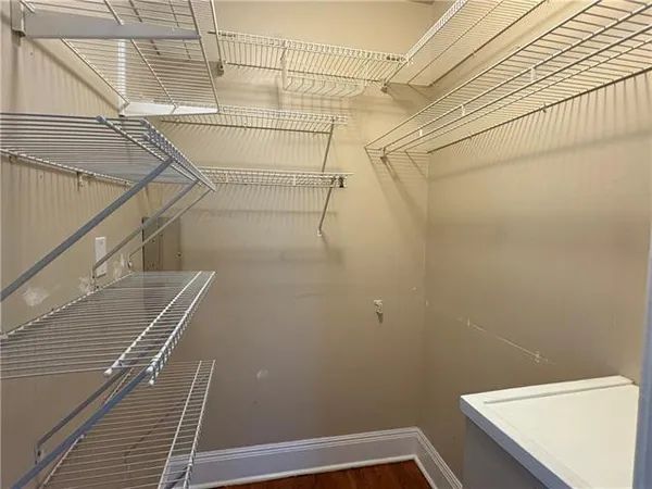 $1,800 | 212 Grenadine Street, Unit LOWR, Metairie, LA 70005