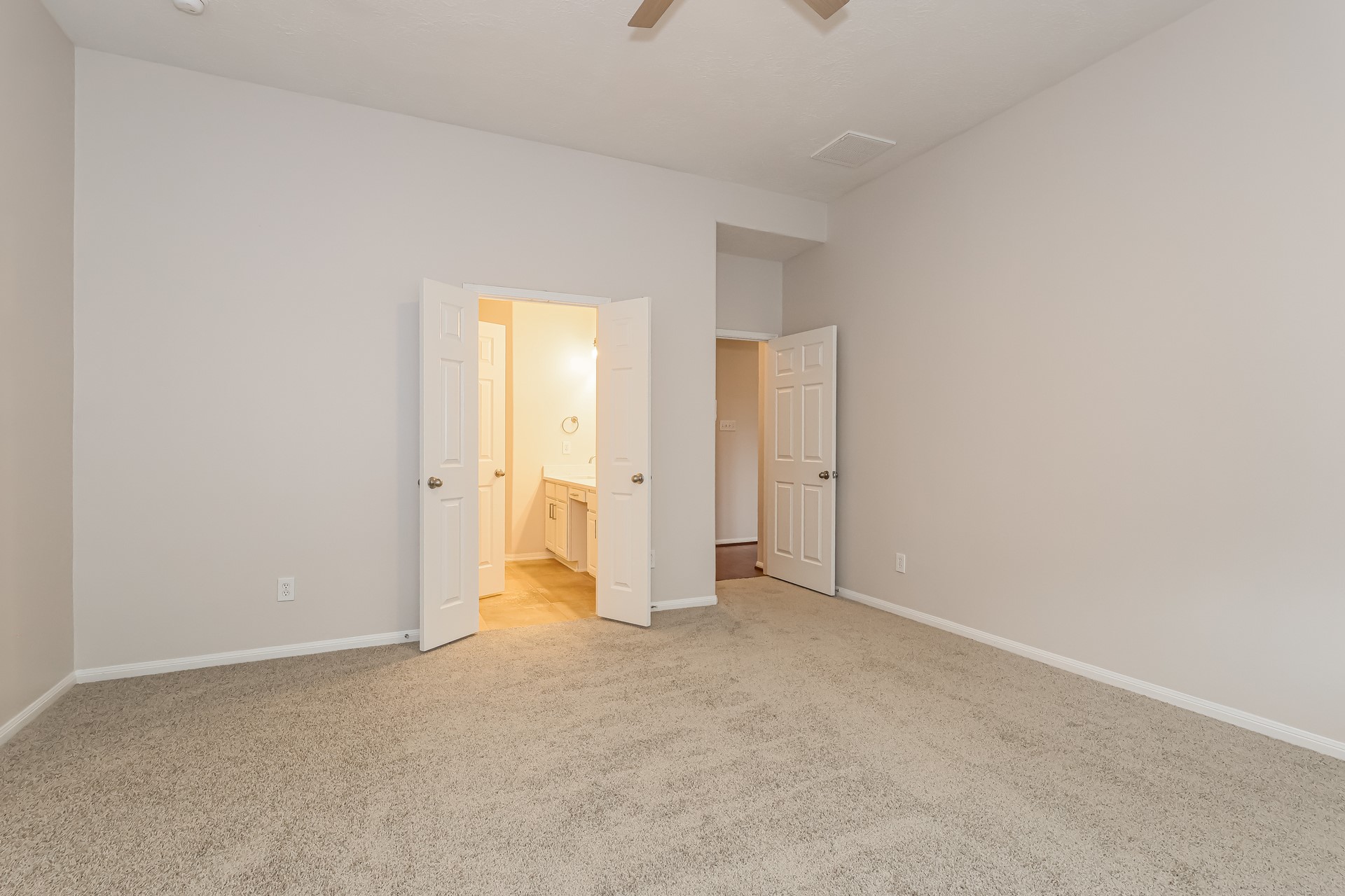 22 Frontera Circle Spring, TX 77382 - Photo 11 of 18