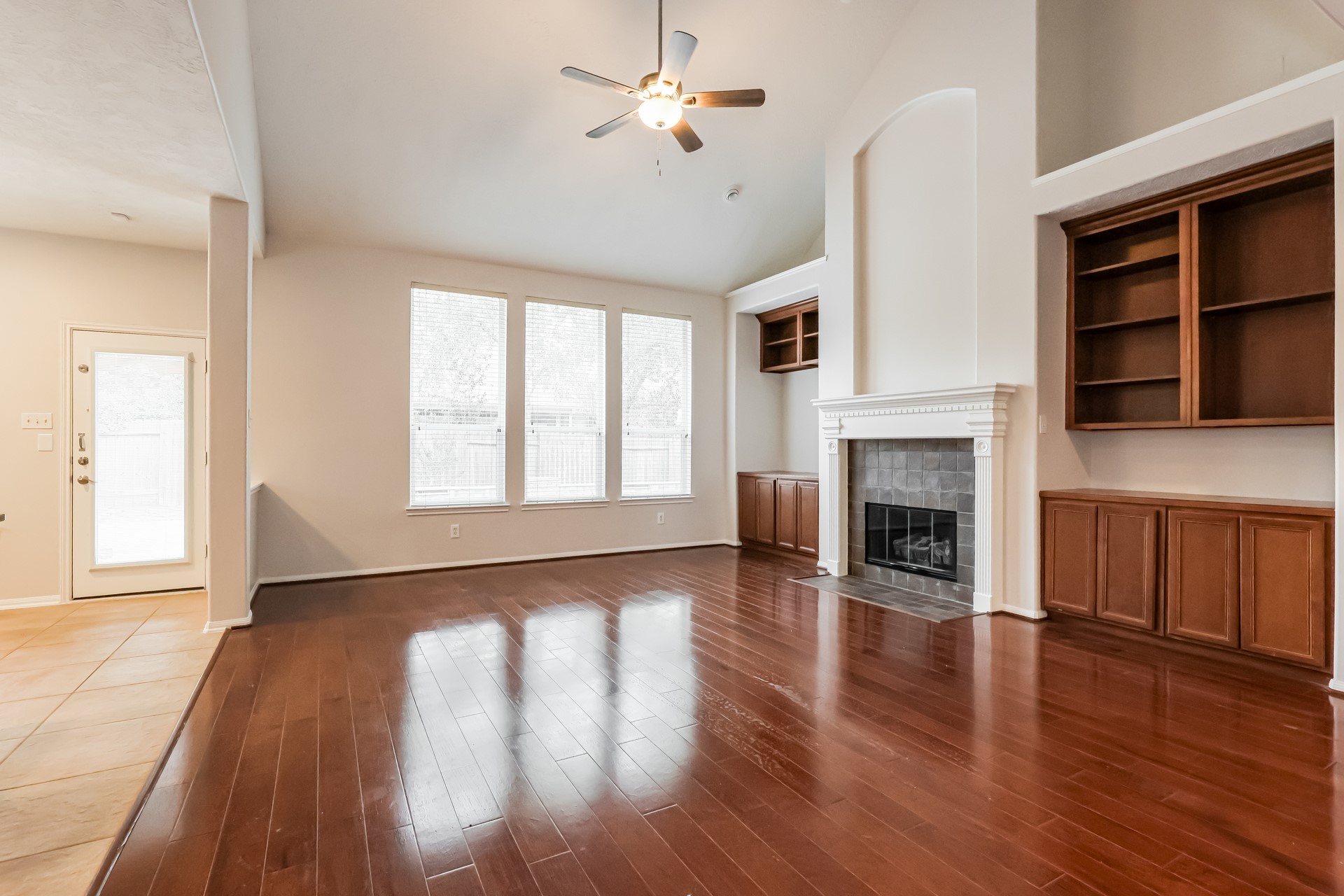 22 Frontera Circle Spring, TX 77382 - Photo 2 of 18