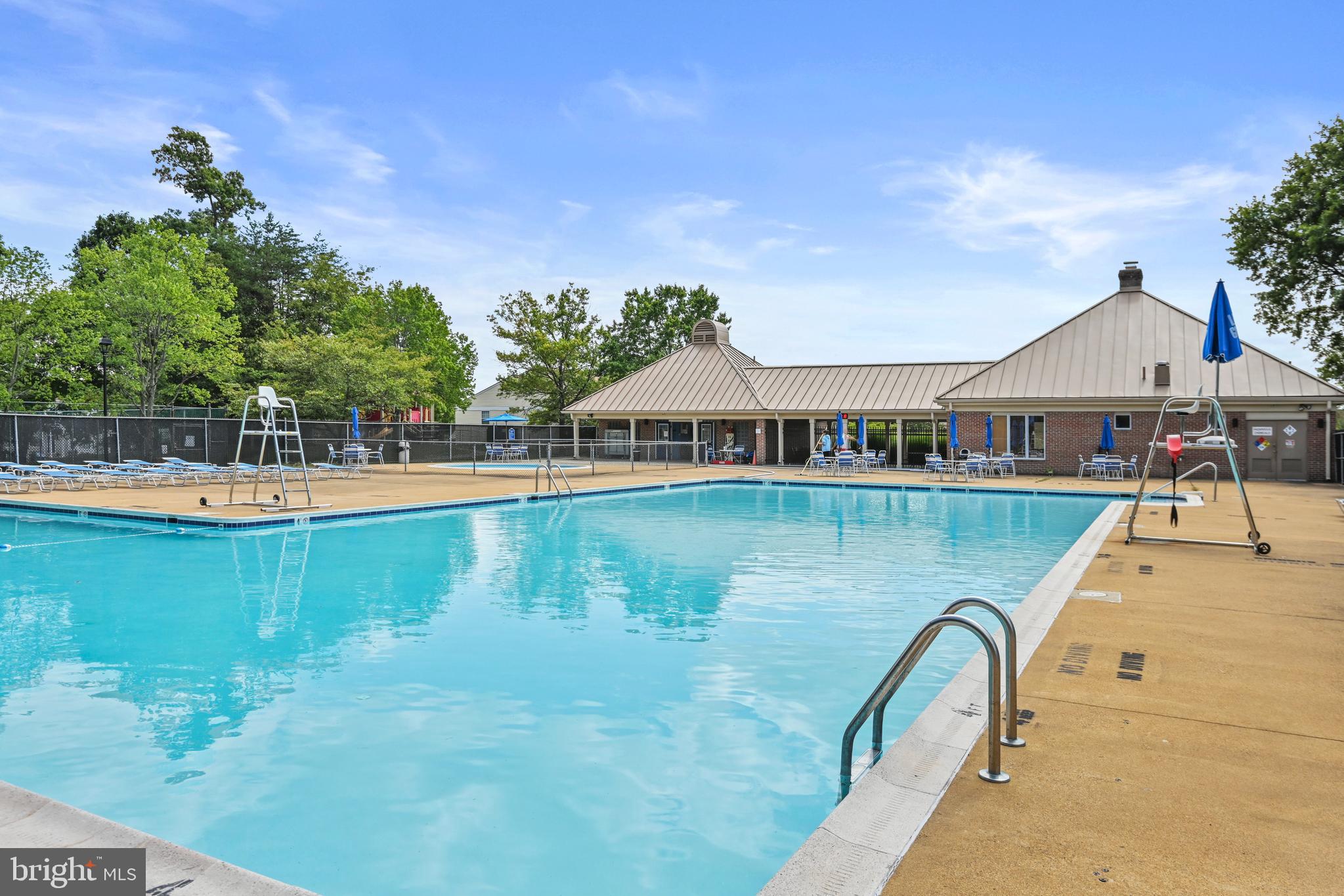 14905 Rydell Road, Unit 202 Centreville, VA 20121 - Photo 25 of 28