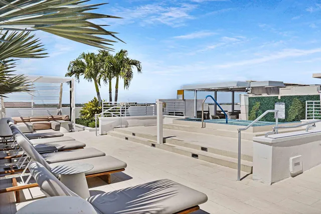 $2,195,000 | 155 East Boca Raton Road, Unit 501, Boca Raton, FL 33432