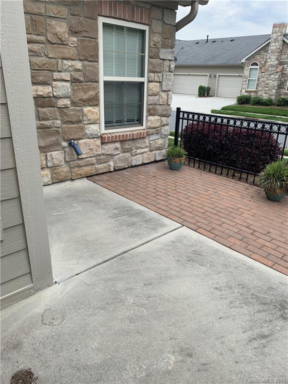 786 Ledgestone Court Tega Cay, SC 29708 - Photo 17 of 27 Gallery Image 17