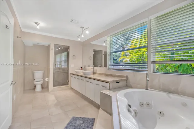 $7,000 | 13820 Southwest 82nd Avenue, Palmetto Bay, FL 33158