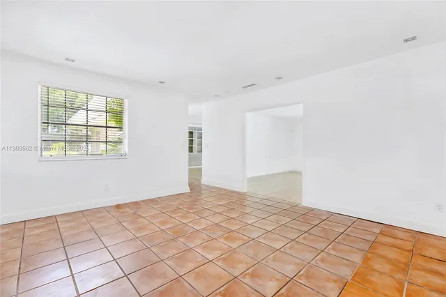 $7,000 | 13820 Southwest 82nd Avenue, Palmetto Bay, FL 33158