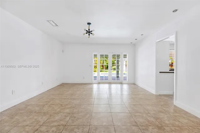 $7,000 | 13820 Southwest 82nd Avenue, Palmetto Bay, FL 33158