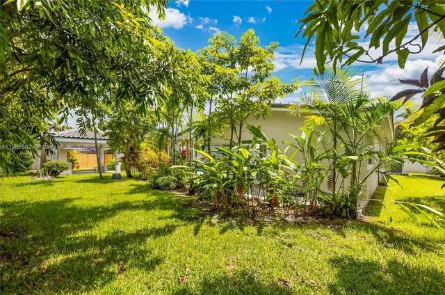 $7,000 | 13820 Southwest 82nd Avenue, Palmetto Bay, FL 33158