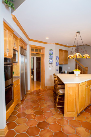 5N735 Crane Road St. Charles, IL 60175 - Photo 12 of 56