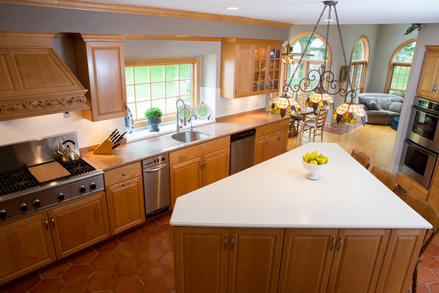 5N735 Crane Road St. Charles, IL 60175 - Photo 13 of 56