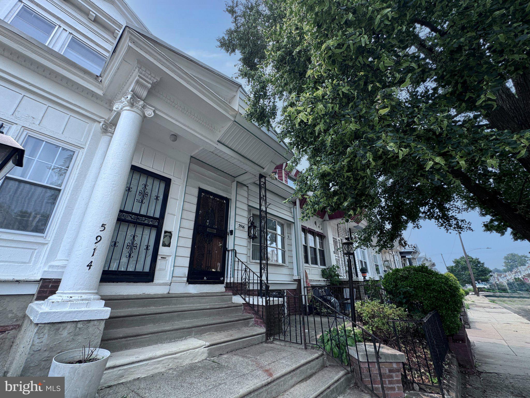 5916 Nassau Road Philadelphia, PA 19151 - Photo 2 of 22 Front exterior