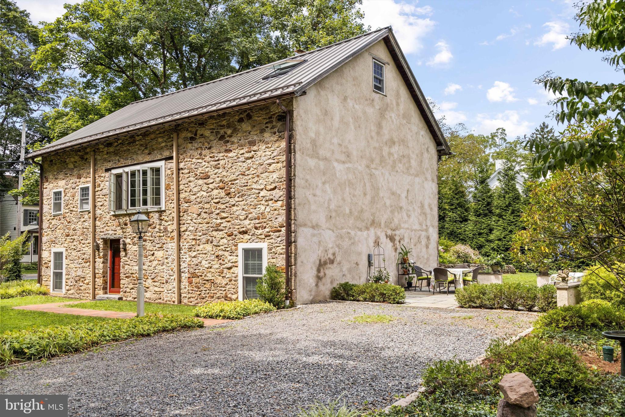 3269 Durham Road Doylestown, PA 18902 - Photo 5 of 60