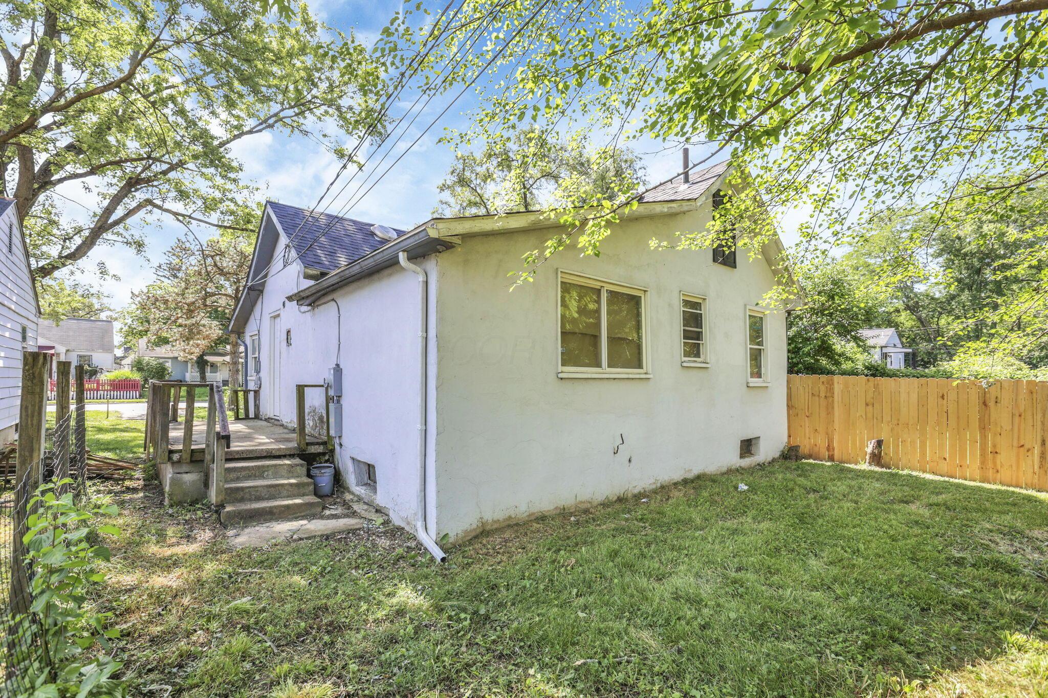 2717 McGuffey Road Columbus, OH 43211 - Photo 25 of 26