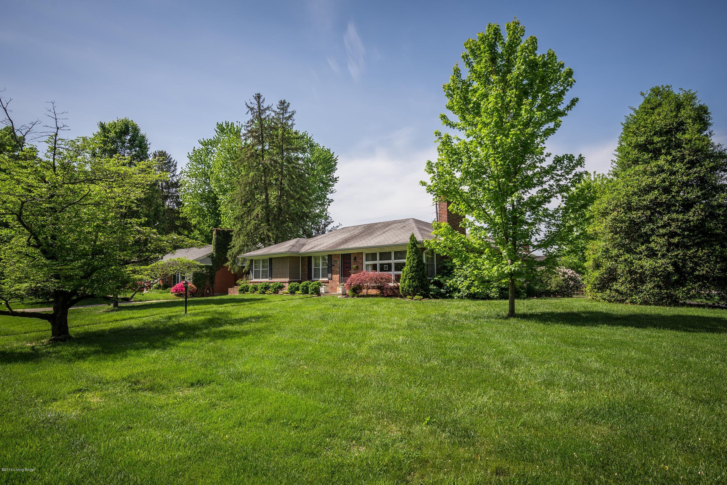 616 Indian Ridge Road Louisville, KY 40207 - Photo 5 of 45 616 Indian Ridge Rd-05
