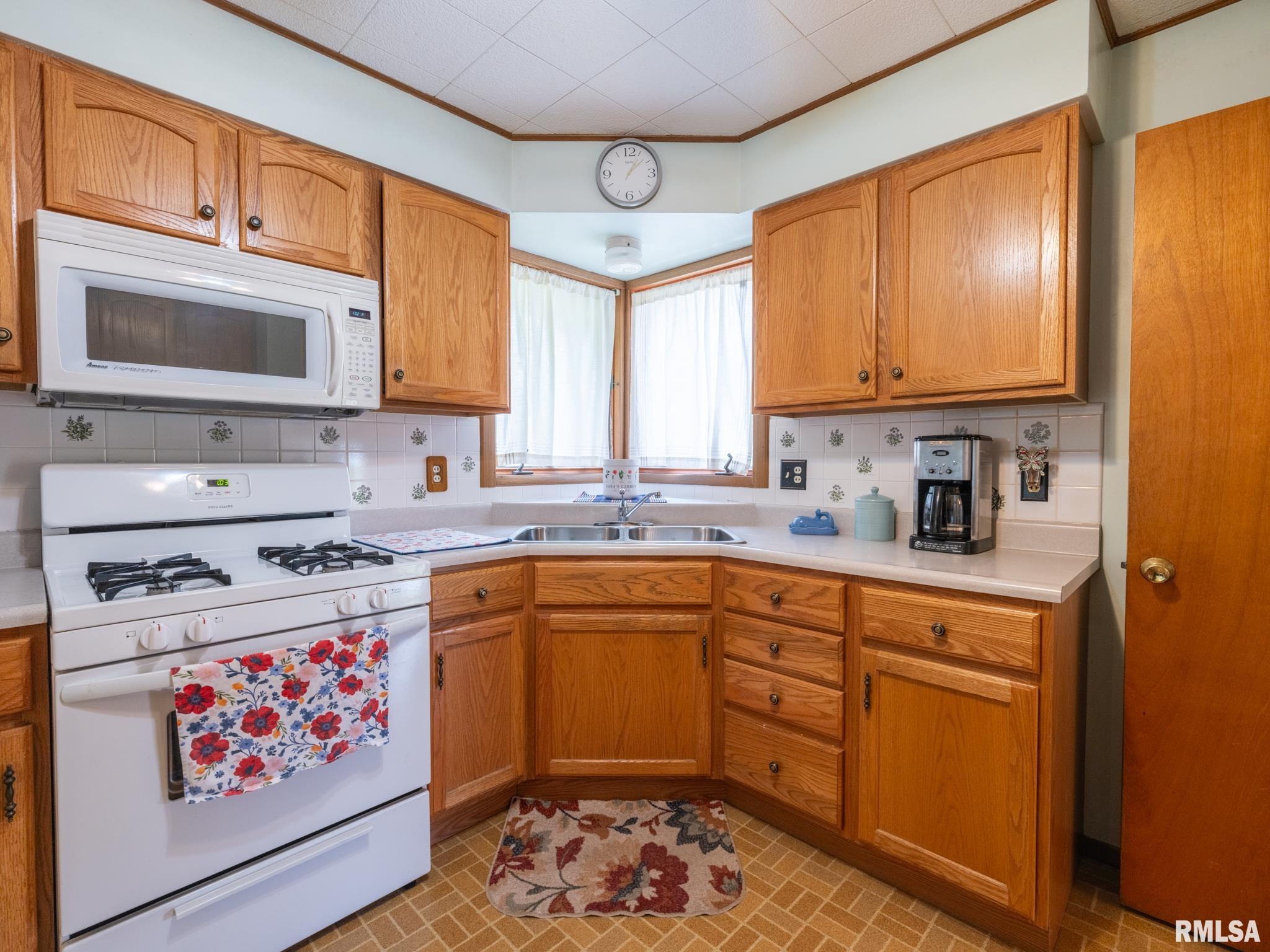 103 Fandel Lane Metamora, IL 61548 - Photo 25 of 62