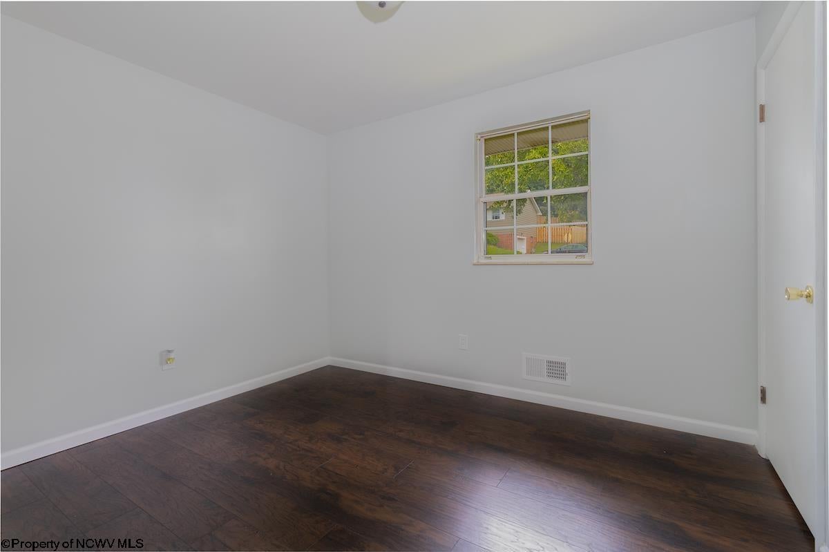 21 Millbrook Road Bridgeport, WV 26330 - Photo 3 of 19 Gallery Image 3