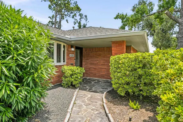 $3,749 | 6210 Waltway Drive, Houston, TX 77008