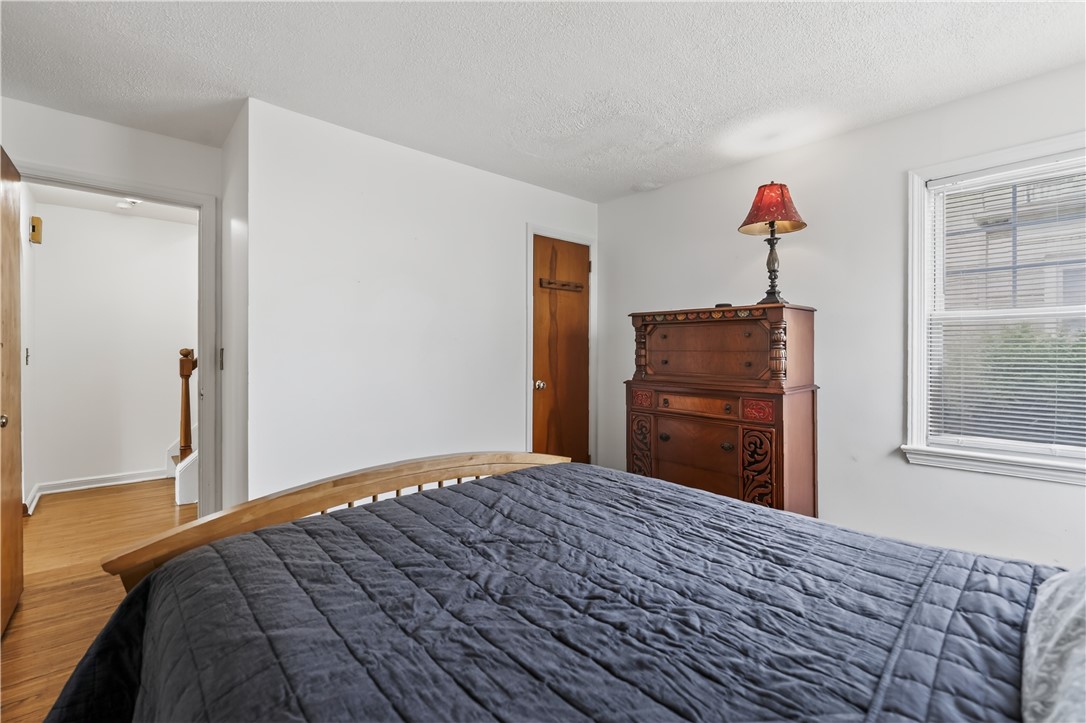 197 Barry Road Irondequoit, NY 14617 - Photo 14 of 42