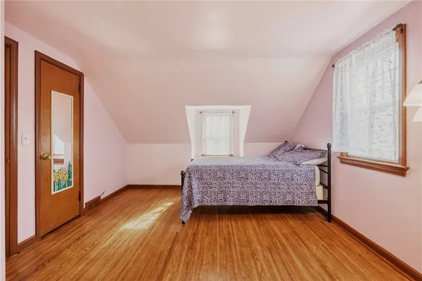 $209,900 | 197 Barry Road, Irondequoit, NY 14617