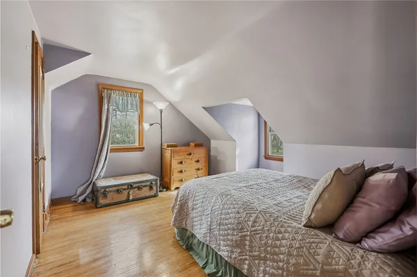 $209,900 | 197 Barry Road, Irondequoit, NY 14617