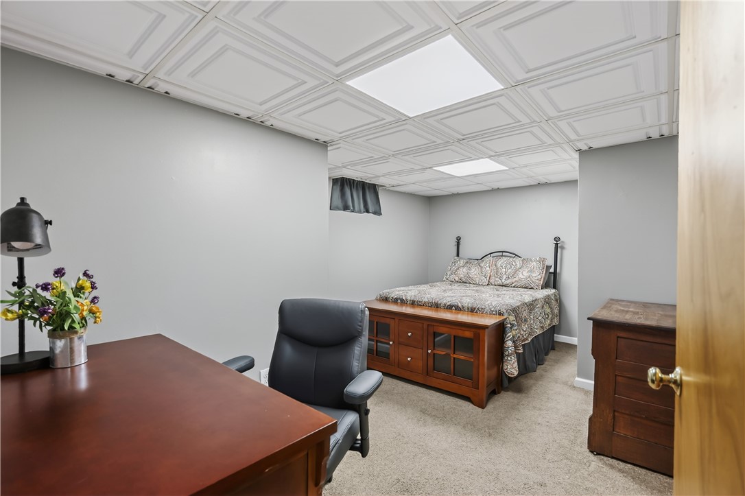 197 Barry Road Irondequoit, NY 14617 - Photo 30 of 42