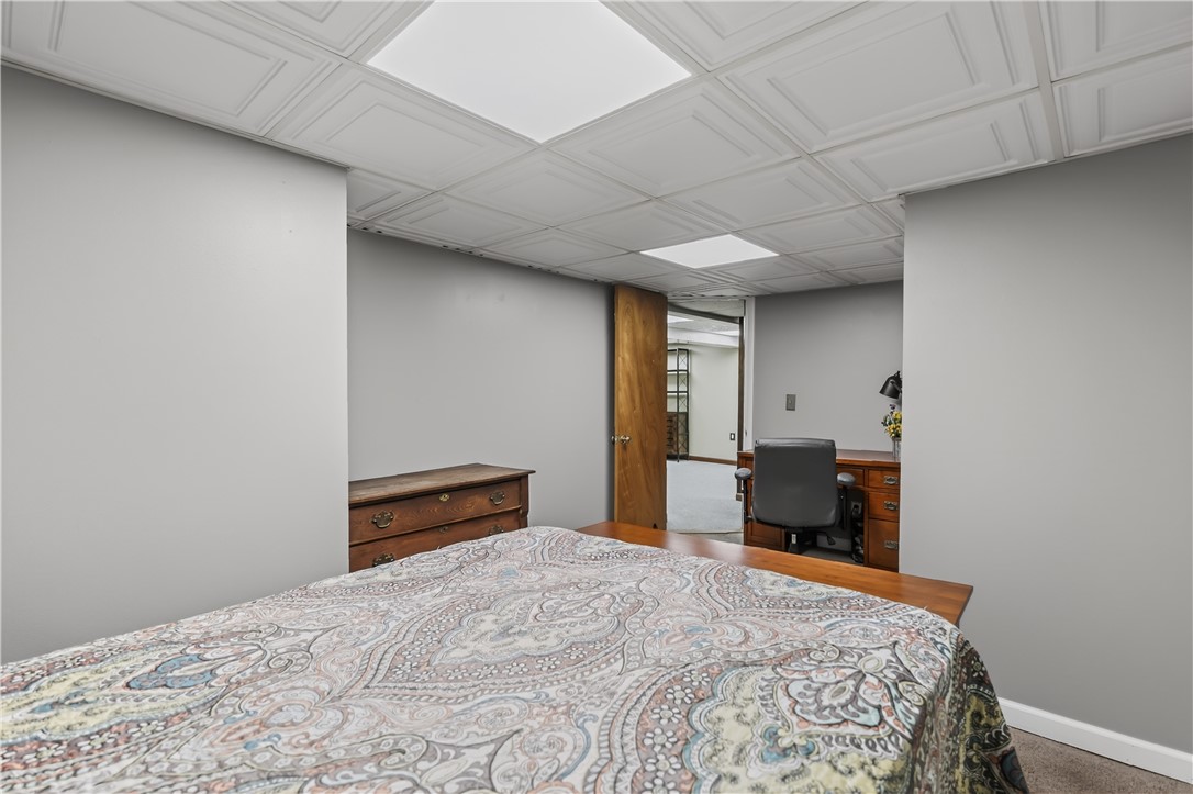 197 Barry Road Irondequoit, NY 14617 - Photo 31 of 42