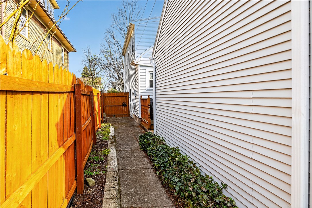 197 Barry Road Irondequoit, NY 14617 - Photo 41 of 42