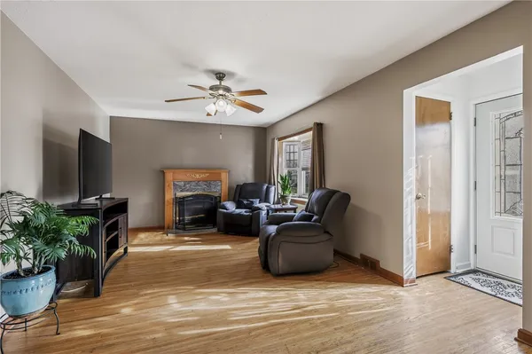 $209,900 | 197 Barry Road, Irondequoit, NY 14617