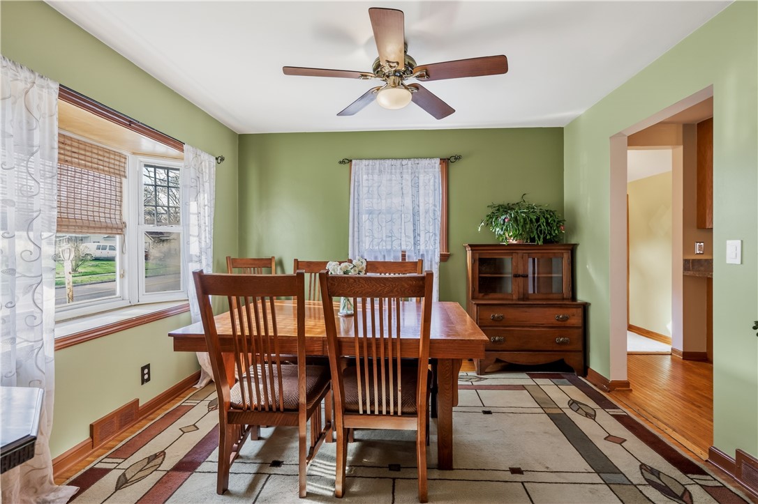 197 Barry Road Irondequoit, NY 14617 - Photo 10 of 42