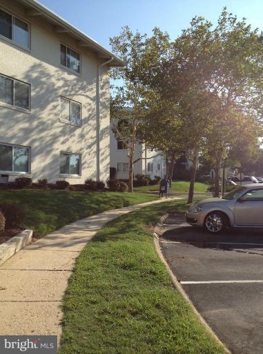 11368 Cherry Hill Road, Unit 303 Beltsville, MD 20705 - Photo 2 of 4 View