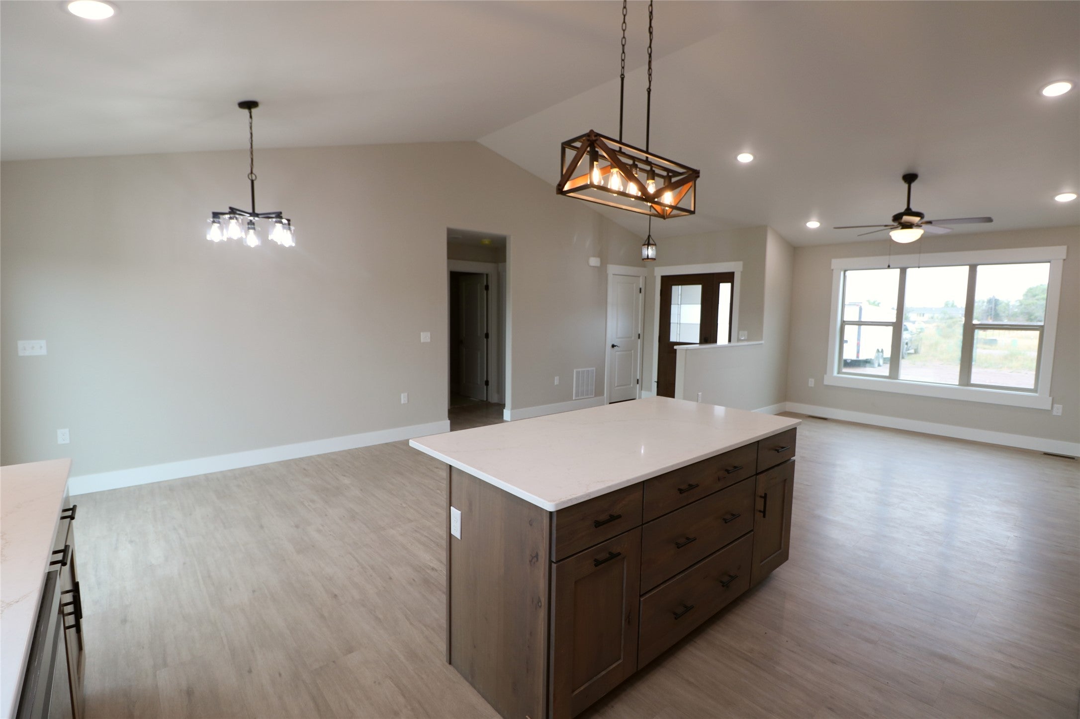 1188 Hunter Road Helena, MT 59602 - Photo 12 of 33 Gallery Image 12