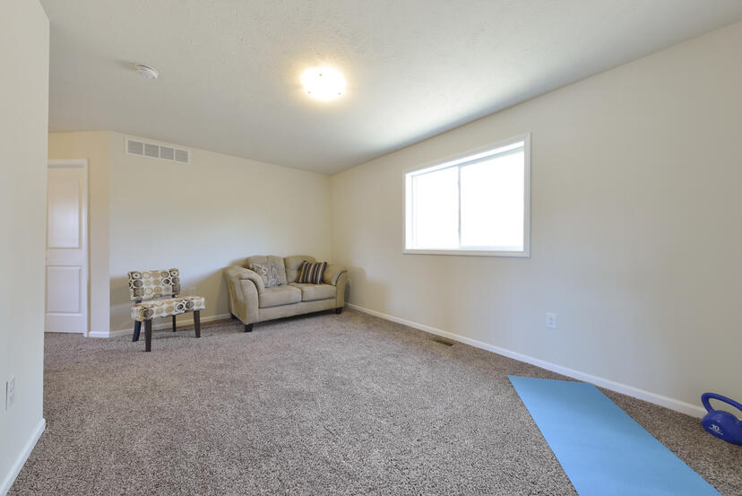 857 Merrick Street Belding, MI 48809 - Photo 6 of 12 09