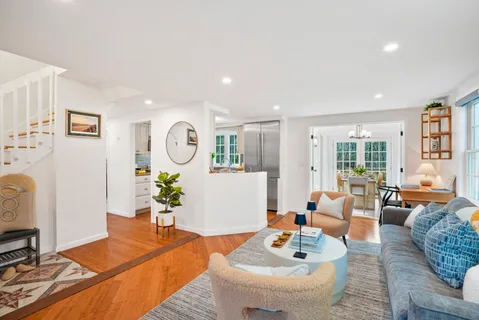 $1,595,000 | 26 Sea Glen Road, Oak Bluffs, MA 02557