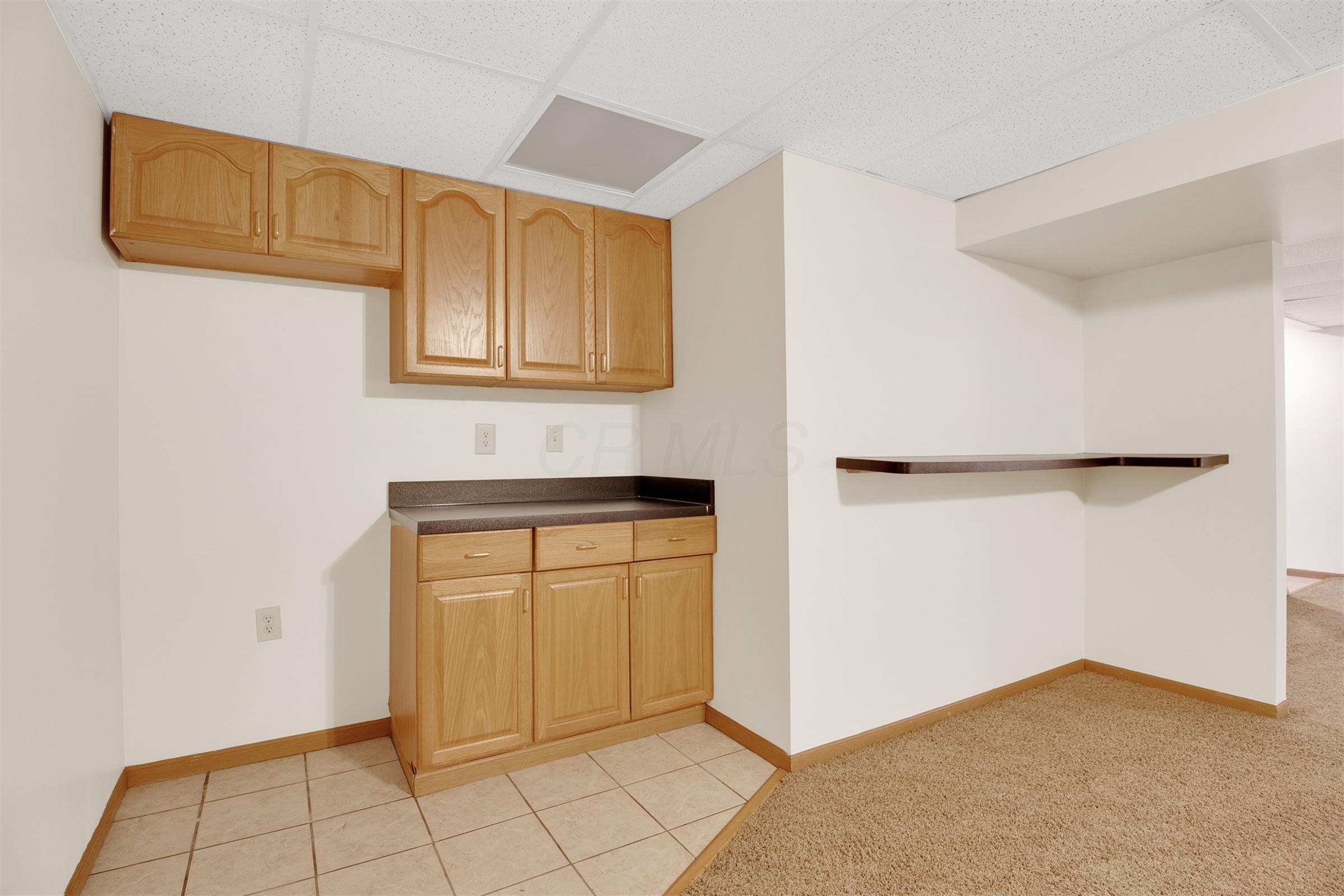 8027 Roberts Road Hilliard, OH 43026 - Photo 40 of 60