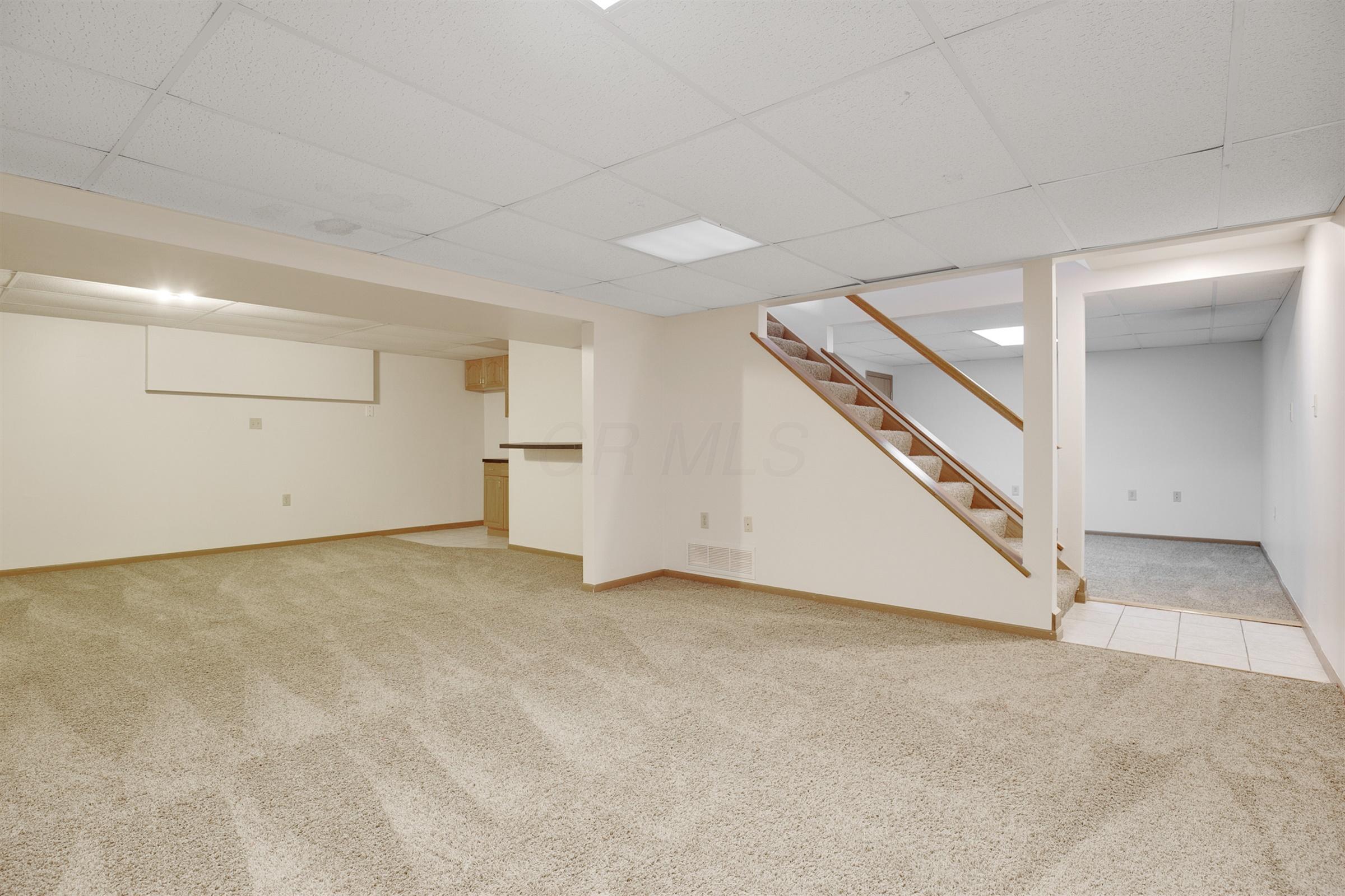 8027 Roberts Road Hilliard, OH 43026 - Photo 41 of 60