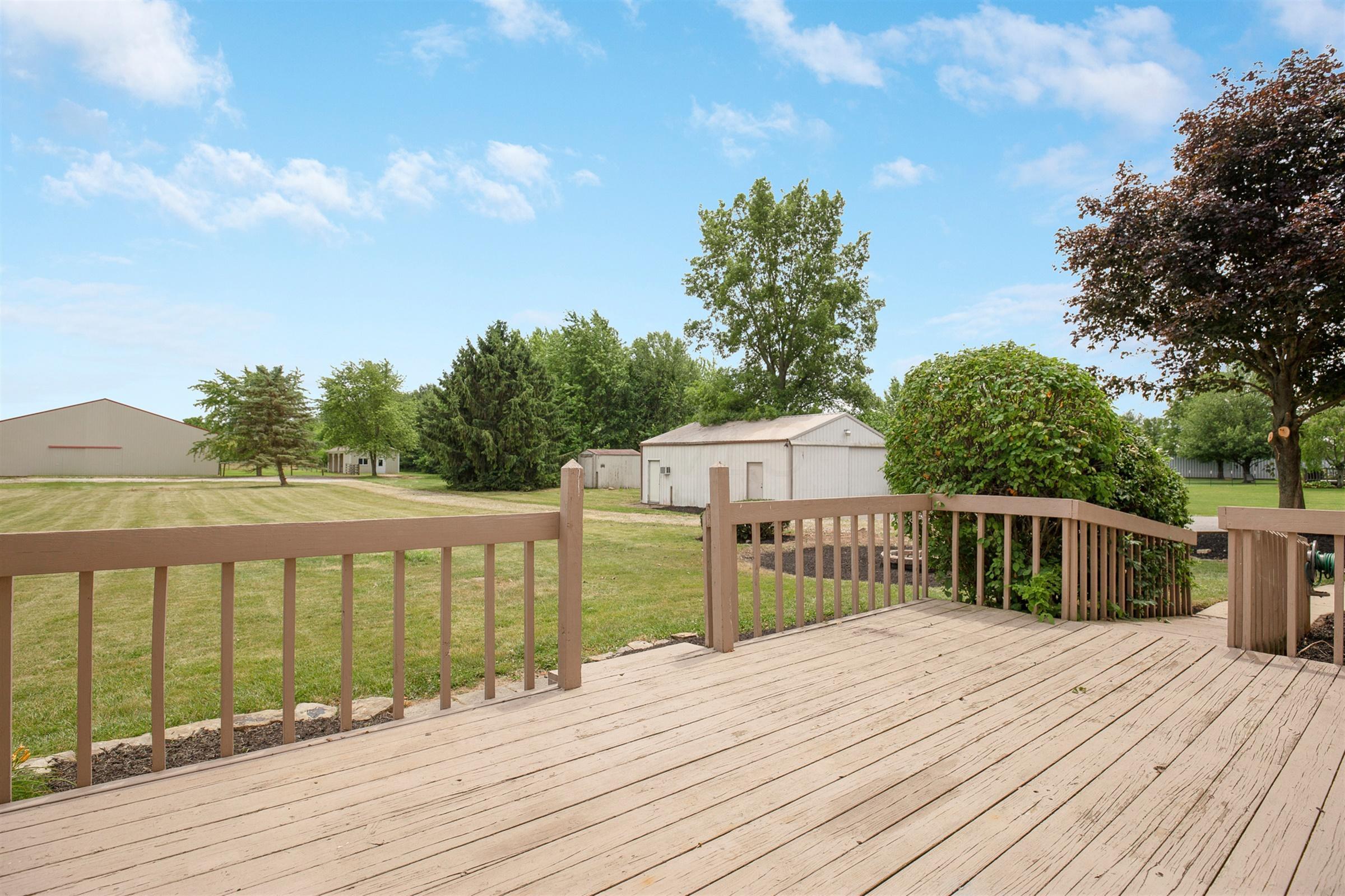 8027 Roberts Road Hilliard, OH 43026 - Photo 44 of 60