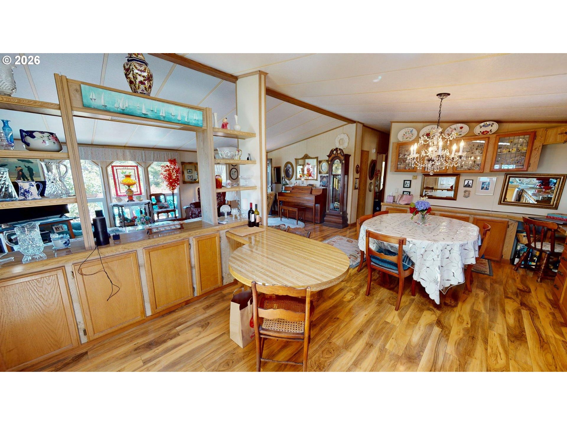 95010 Greggs Creek Road Gold Beach, OR 97444 - Photo 22 of 34 Kitchen/Dining Room