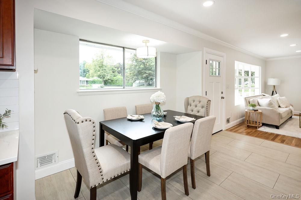 21 Dewey Road Commack, NY 11725 - Photo 14 of 40 Gallery Image 14