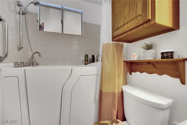 $424,999 | 730 North Christy Lane, Las Vegas, NV 89110