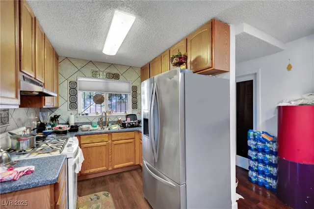 $424,999 | 730 North Christy Lane, Las Vegas, NV 89110