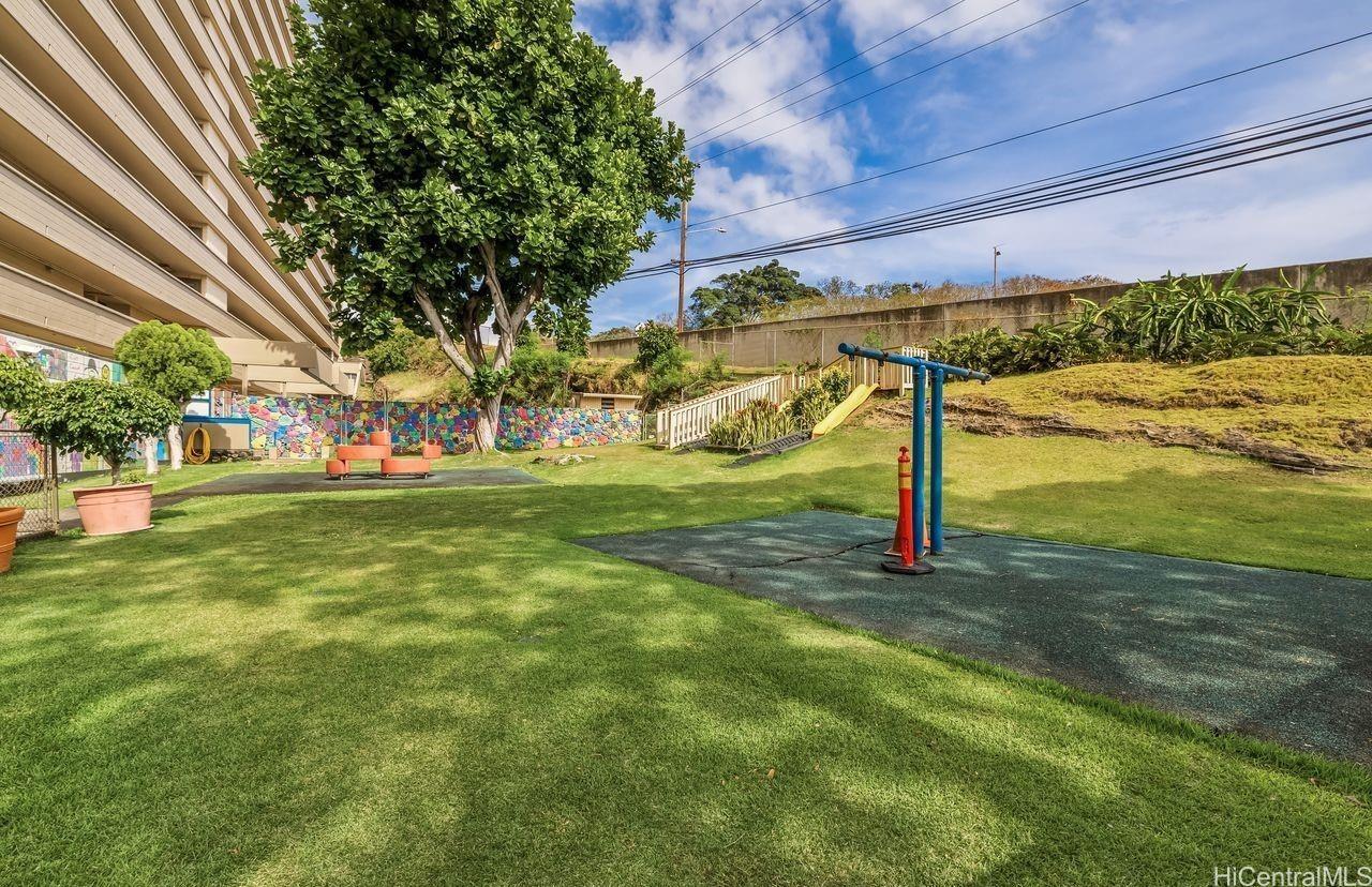 3215 Ala Ilima Street, Unit A203 Honolulu, HI 96818 - Photo 18 of 25 Playground