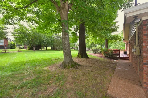 $559,900 | 100 Applewood Court, Hendersonville, TN 37075
