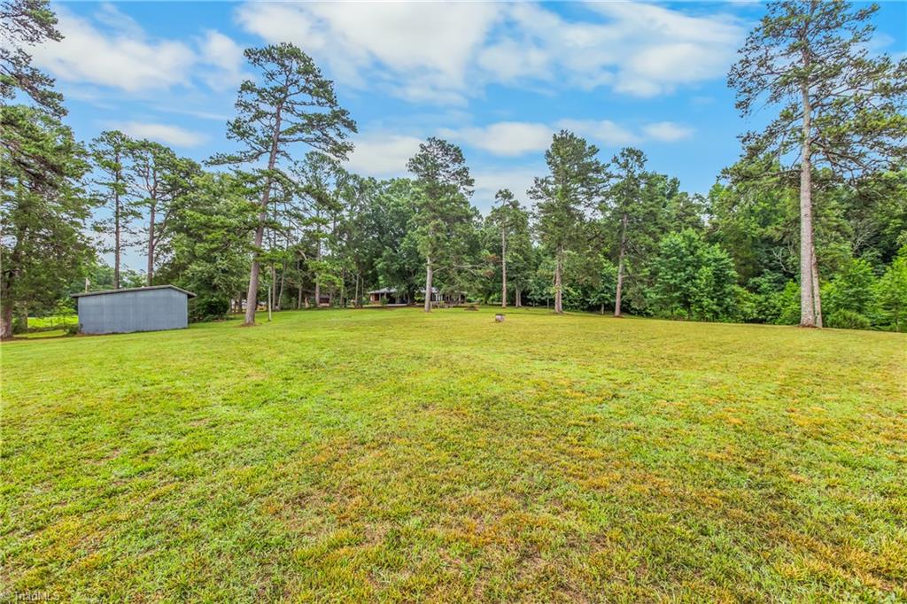 5228 Weatherly Road Greensboro, NC 27406 - Photo 34 of 48 Gallery Image 34